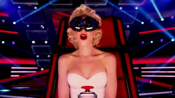 THE VOICE VIRTUAL REALITY CLEAN CLYDE (00228)